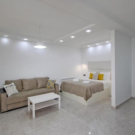 Appartment Lux, 2 Bedroom Erivan Dış mekan fotoğraf