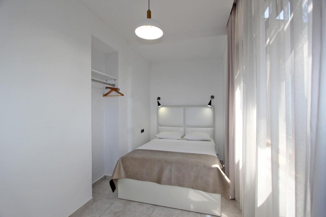Appartment Lux, 2 Bedroom Erivan Dış mekan fotoğraf